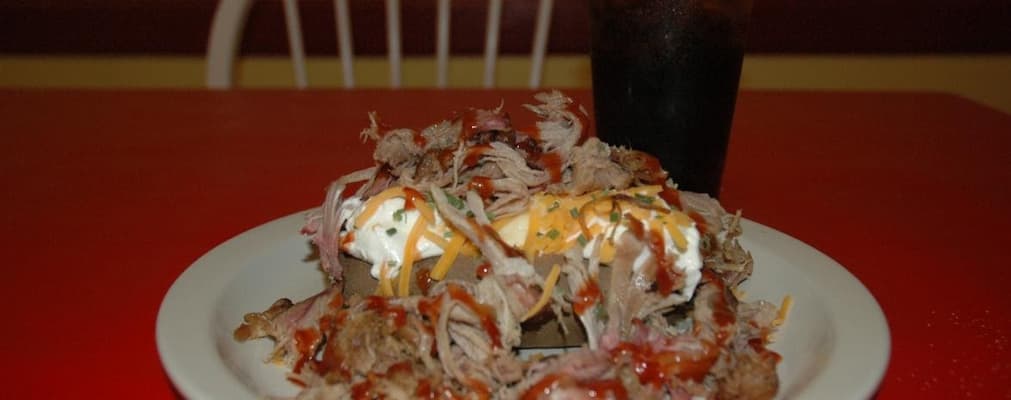 Smoked and grilled barbecue